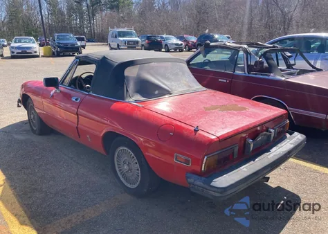 1981 Alfa Romeo Veloce 2000 Spider из США, поврежденный, VIN ZARBA5410B1012836